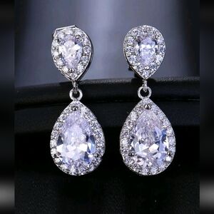 #90 Fashionable Cubic Zirconia Water Drop Shaped Non-pierced Ear Clips